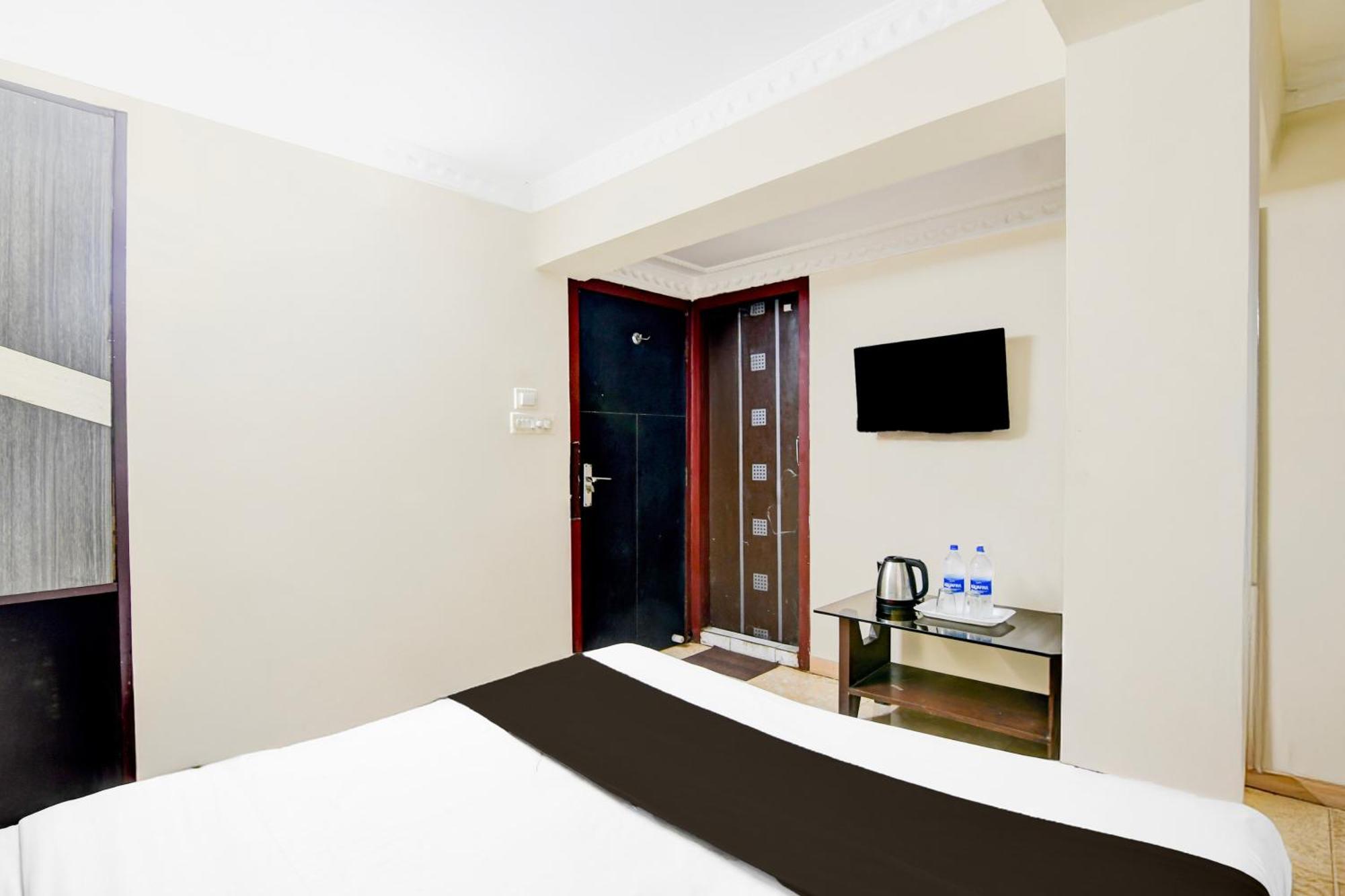 Super Hotel O Sarat Bose Road Formerly Shree Guest House Kolkata Bagian luar foto